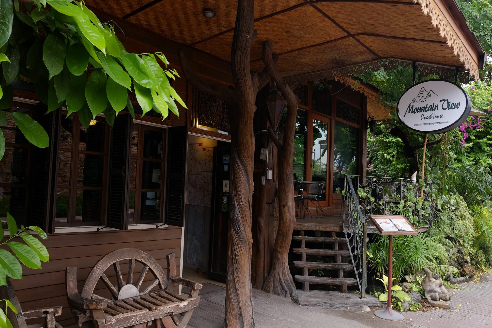 Mountain View Guesthousechiangmai Chiang Mai Exterior foto